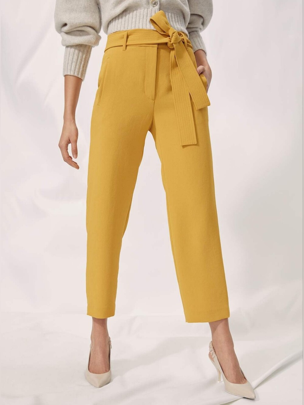 Aritzia Wilfred Crepette Ankle Trouser Size 4 In Cairo Gold (yellow) NWT - Picture 5 of 16